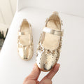 Hollowed Out Flowers Soft Soled Princess Children's Casual Leather Shoes